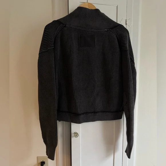 Free People We The Free Charcoal Knit Cardigan sz S - Picture 7 of 7